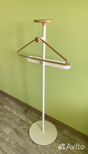 Вешалка напольная