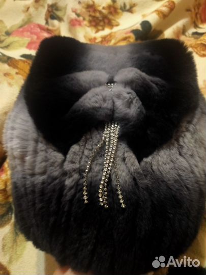 Женская шапка