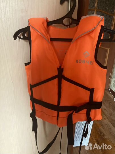 Спасательный жилет профессиональный