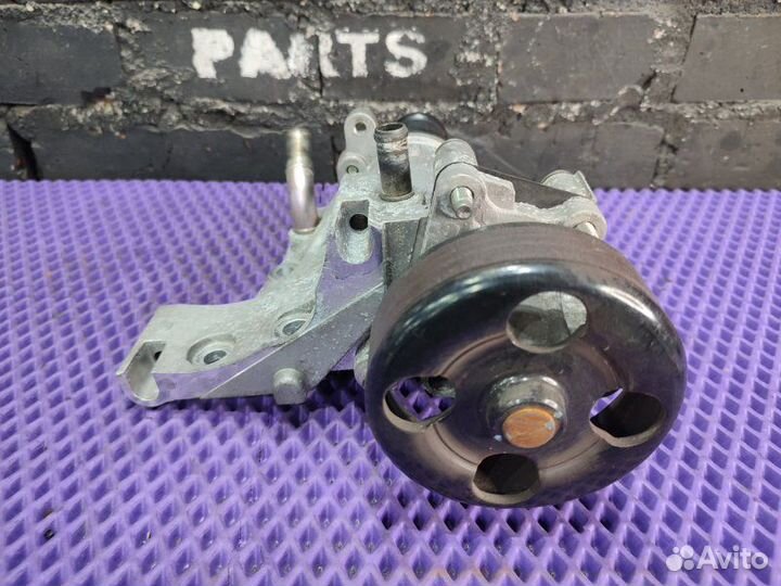 Помпа охлаждения Nissan Dualis KJ10-309143 MR20DE