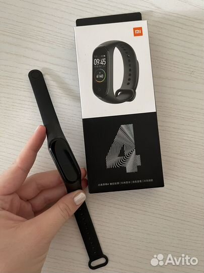 Фитнес-браслет Xiaomi Mi Band 4