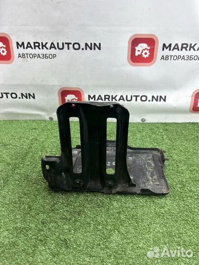 Площадка АКБ Suzuki Sx4 1 1.6 M16A 2009