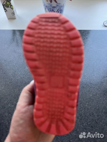 Кроссовки детские 24 размер