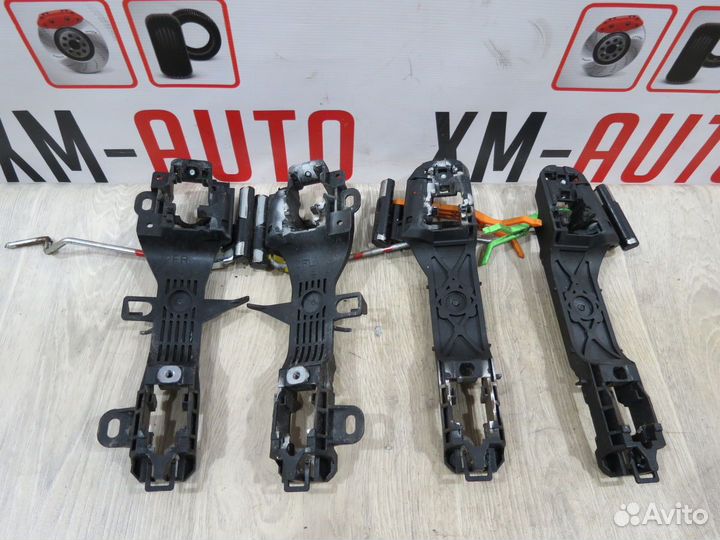 Кронштейн ручки Toyota Camry 50