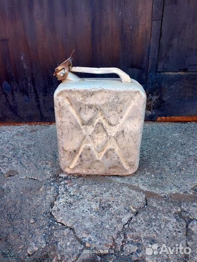 Канистра алюминиевая 20 литров