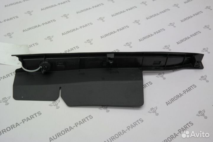 Накладка Toyota RAV4 5 2018-2023 (XA50)