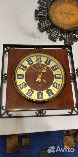 Часы СССР настенные и настольные Весна