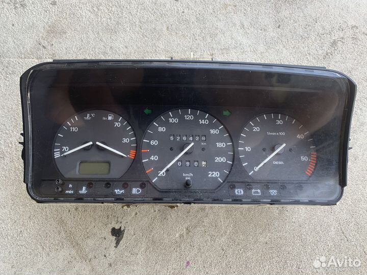 Панель приборов Volkswagen Passat b4 1.9