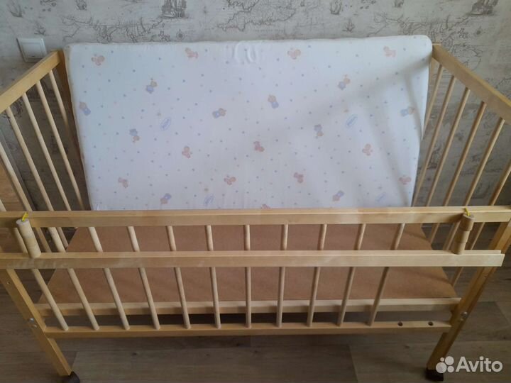 Детская кроватка от 0 до 3 х лет