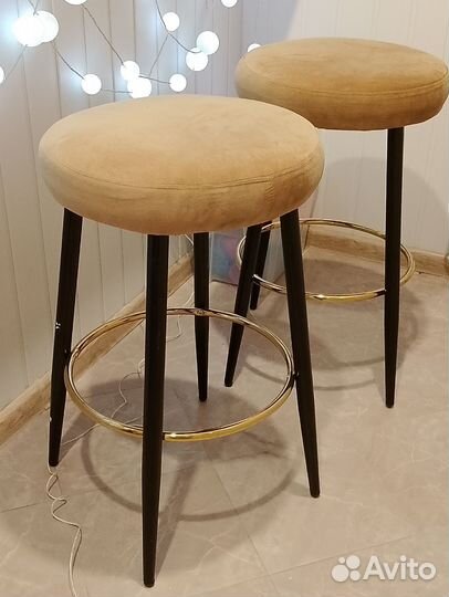 Барный стул