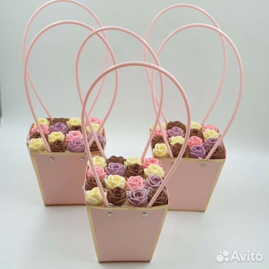 Розы из шоколада/ в сумочке