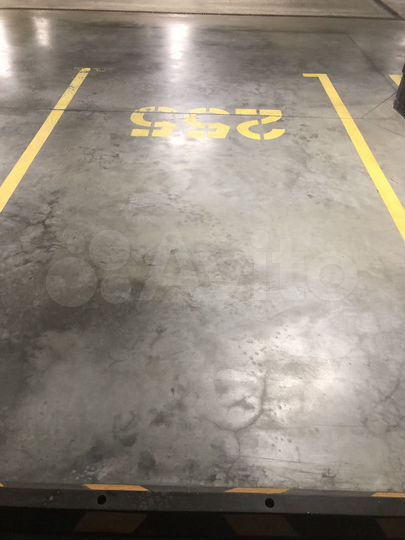 Машиноместо, 15 м²