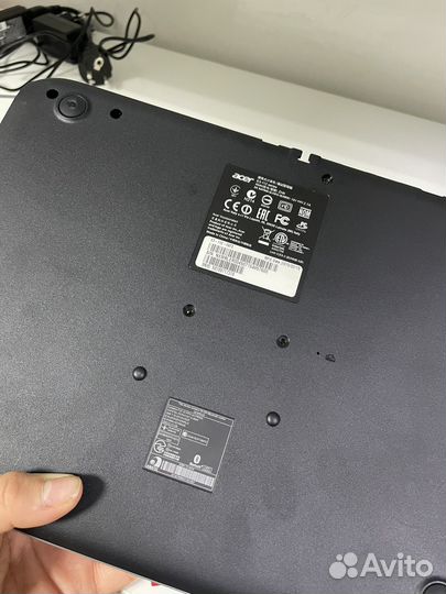 Ноутбук Acer E11 E3-112-C972/Intel GMA HD