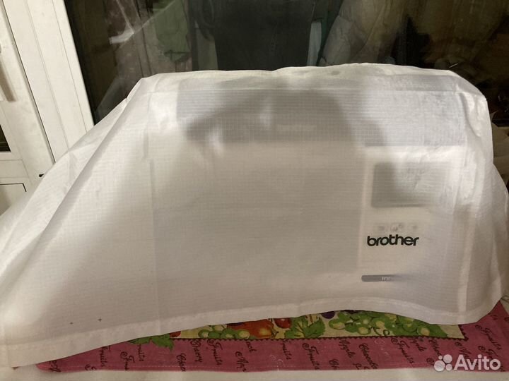 Вышивальная машинка Brother innov-IS F440E