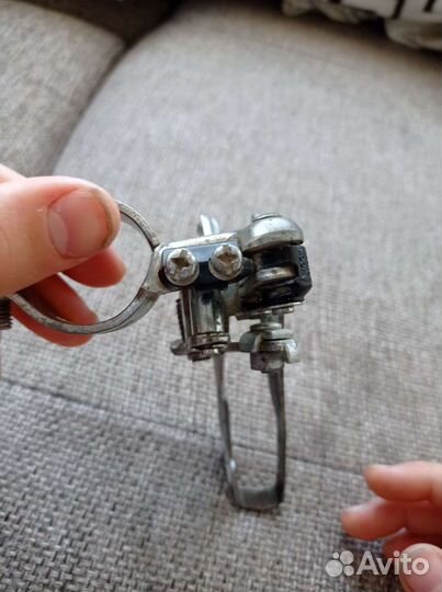 Передний переключатель shimano sis