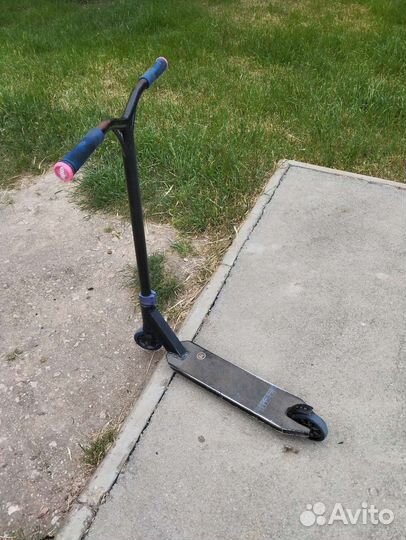 Трюковой самокат Hipe h3