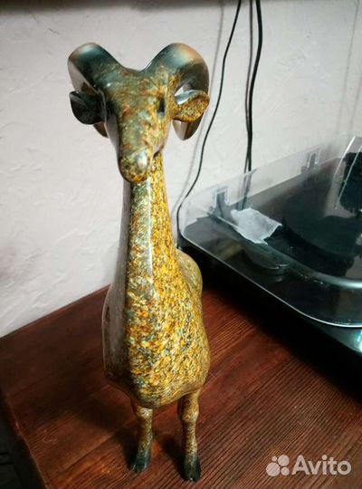 Статуэтка горный козёл