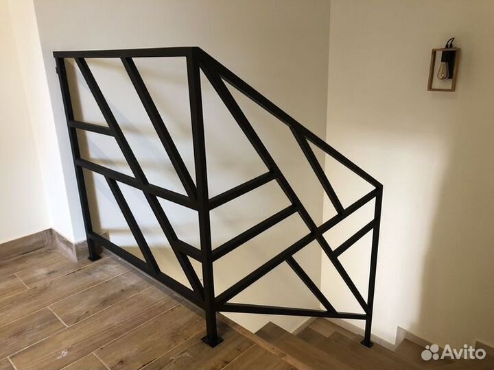 Кованые перила для лестниц с гарантией 5 лет