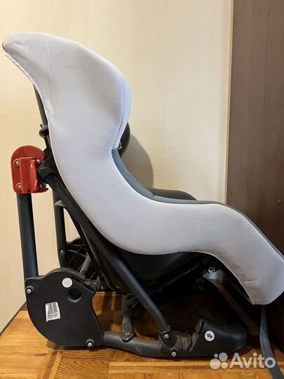 Детское автокресло б/у Chicco от 0 до 18