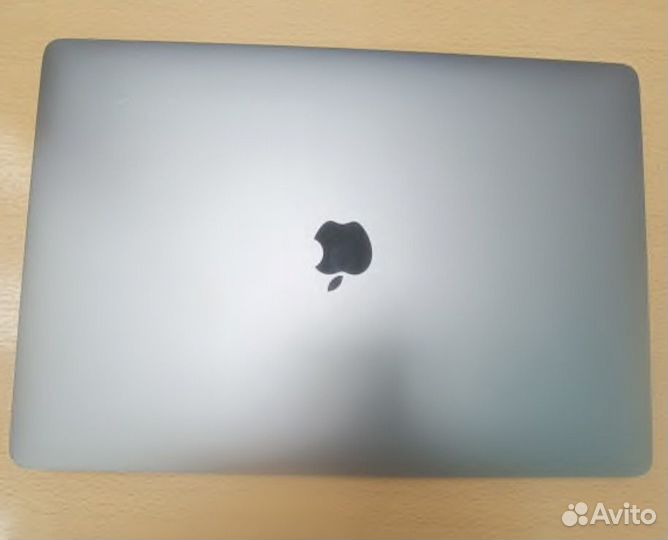 Apple MacBook pro 16 2019 i7