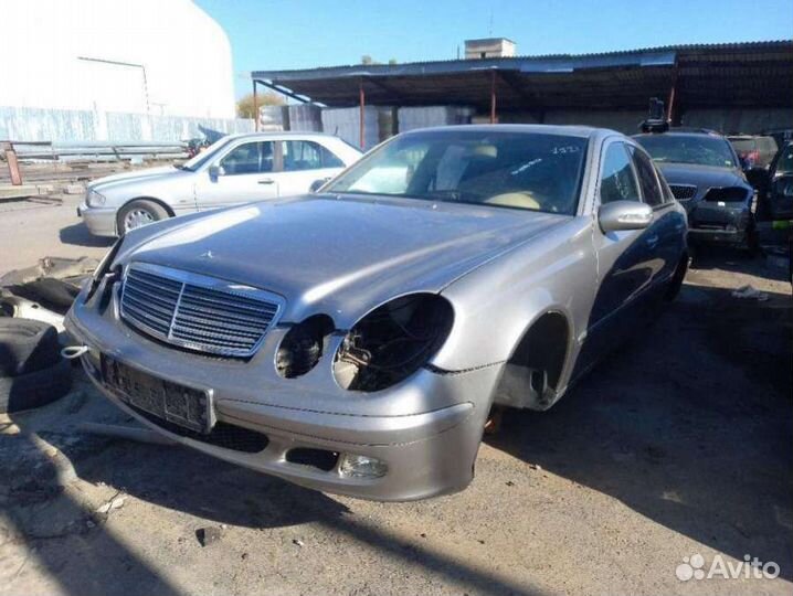 Порог левый Mercedes E W211 2003