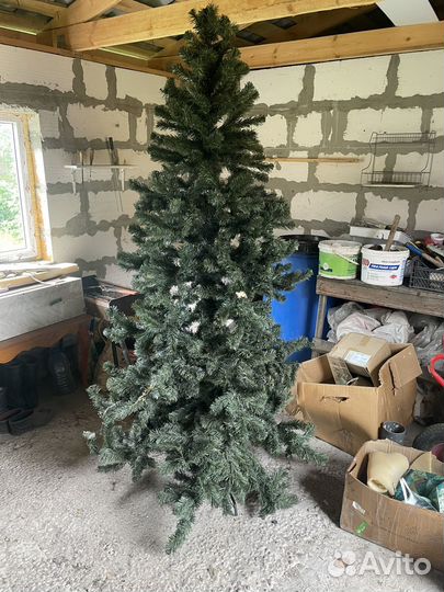 Елка искусственная