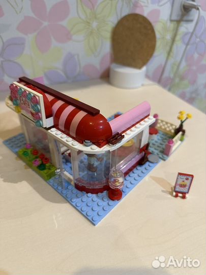 Lego Friends кафе