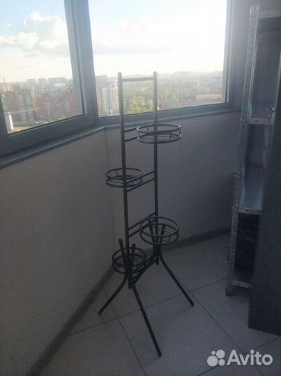 Подставка для цветов