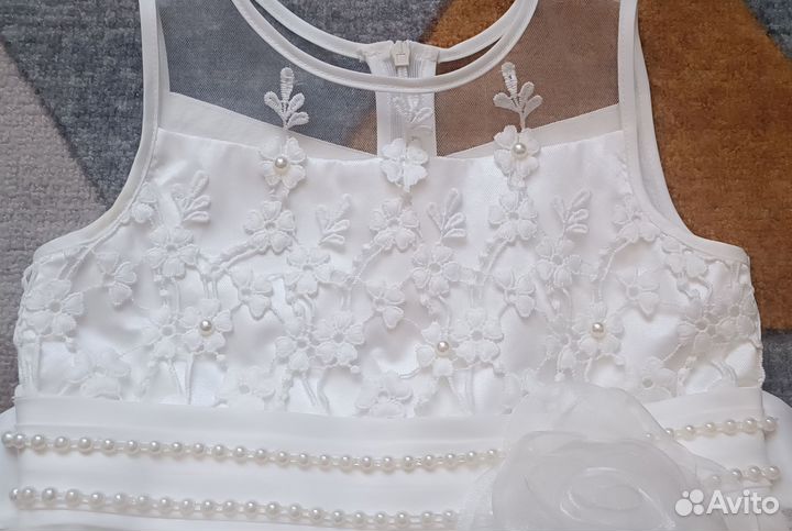 Платье для девочки 104р