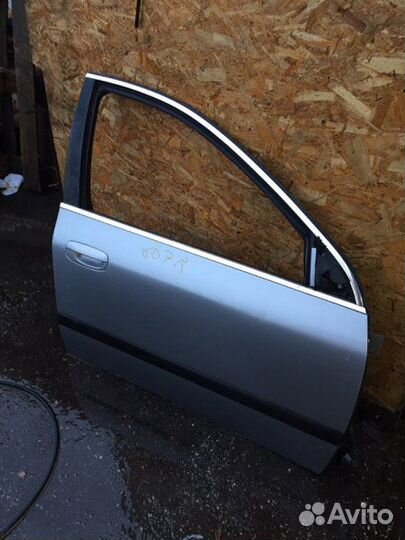 Дверь передняя правая Peugeot 607 2001-2007