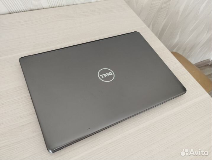 Ноутбук Dell