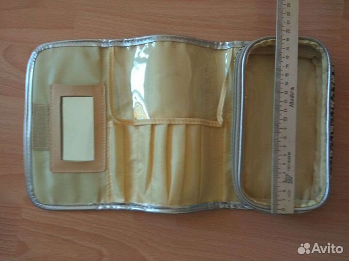 Косметичка