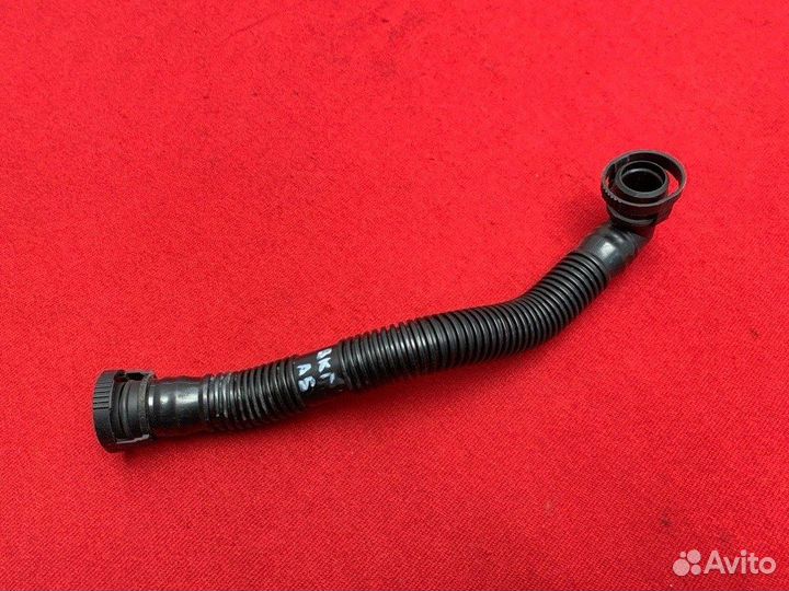 Трубка вентиляции картерных газов Skoda Octavia