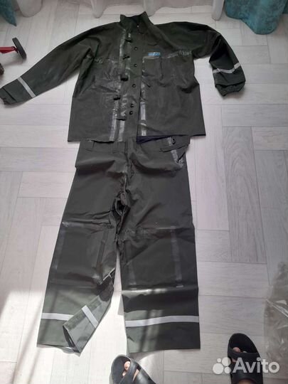 Костюм защитный от воды