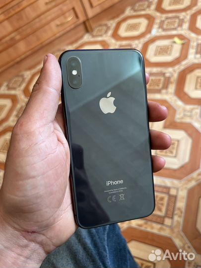 iPhone X, 64 ГБ