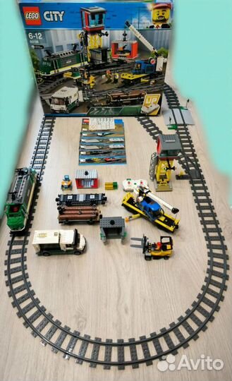 Лего Товарный Поезд Lego City 60198