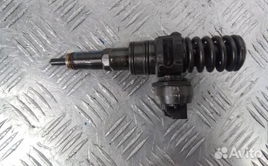 Форсунка дизельная audi A4 B7 (PML23AL04)