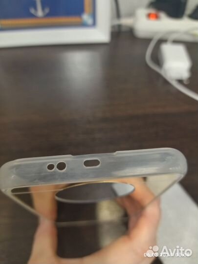 Зеркальный чехол