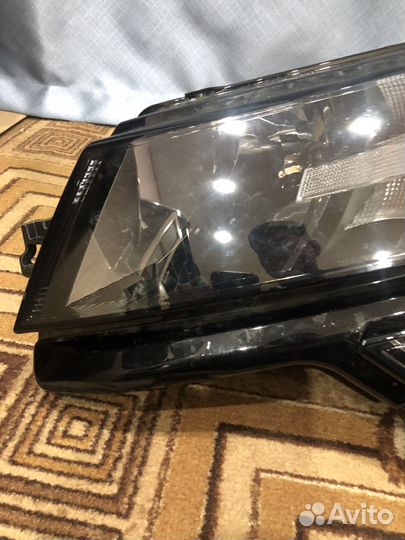 Фара левая Skoda Karoq (2016+)