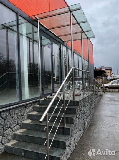 Козырек из стекла