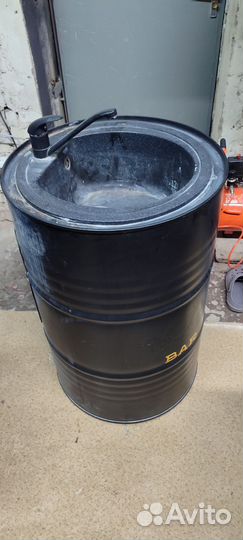 Раковина в бочке