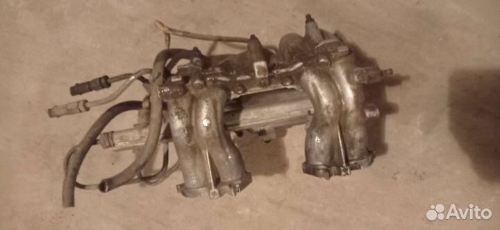 Впускной коллектор ваз 2110