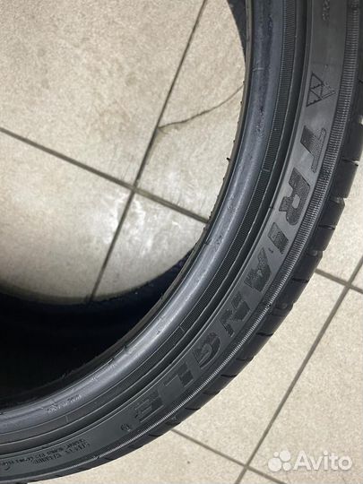 Triangle Sportex TSH11 275/30 R20