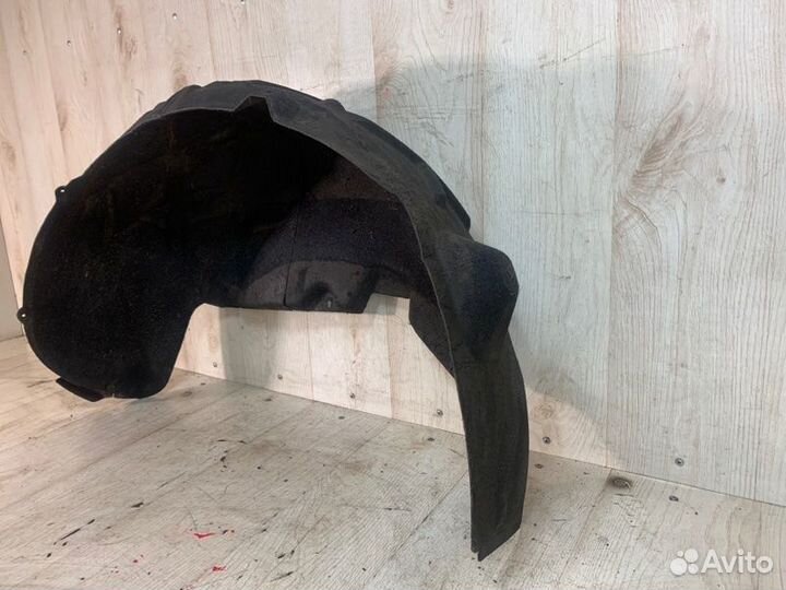 Локер задний правый Vw Touareg 2 3.0 TDI casa 2012