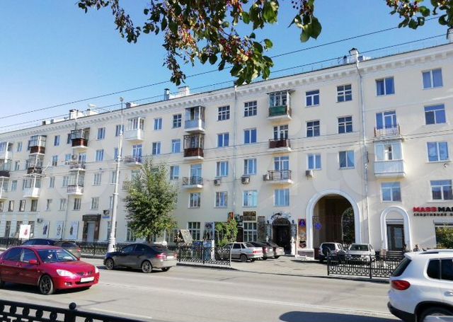 Народный ул малышева 1 фото