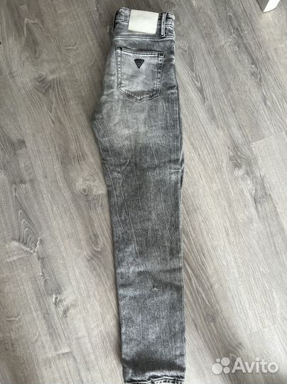 Джинсы guess 25