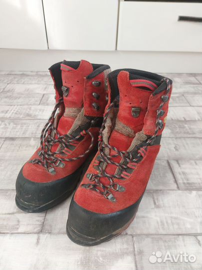 Альпинистские ботинки