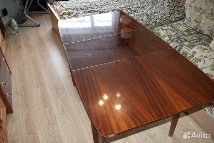 Стол раздвижной продам