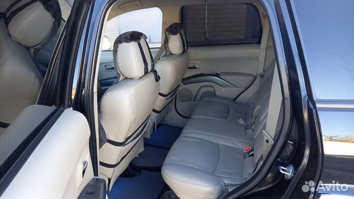 Mitsubishi Outlander 3.0 AT, 2007, 320 000 км