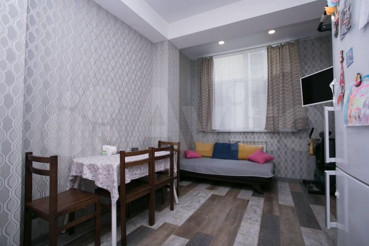 2-к. квартира, 60,2 м², 1/8 эт.